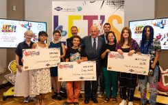 The winners of the Contagion contest with Arturo Licenziati, President and CEO IBSA Group